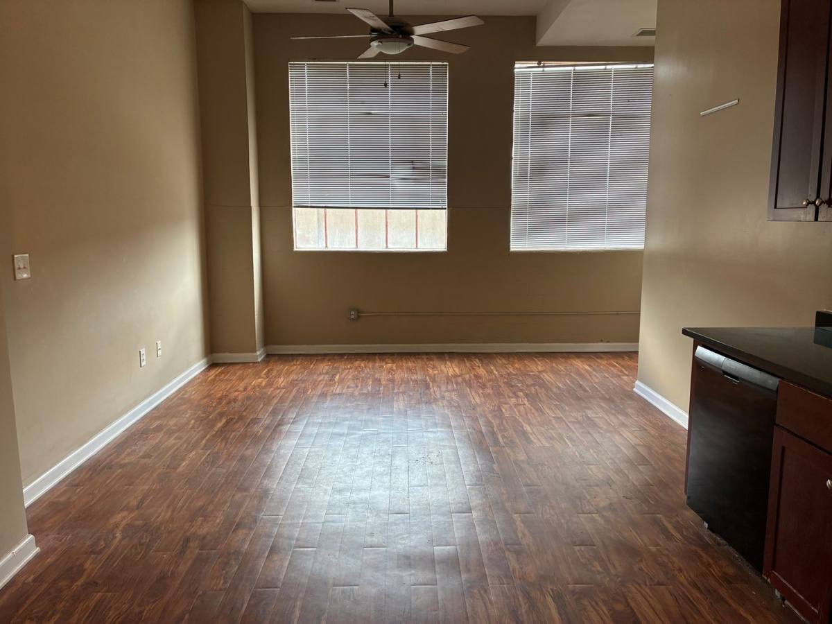 Apartment for rent at 1201 W City Point Rd, Hopewell, VA 23860