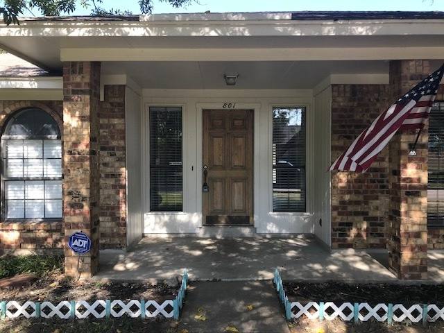 House for rent at 801 Bass Dr, Plano, TX 75025
