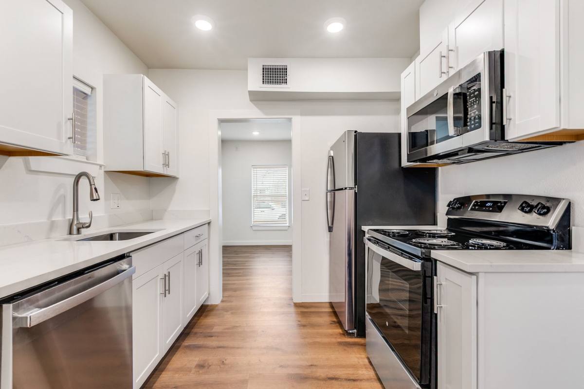 Apartment for rent at 920 McIlvaine, San Antonio, TX 78201