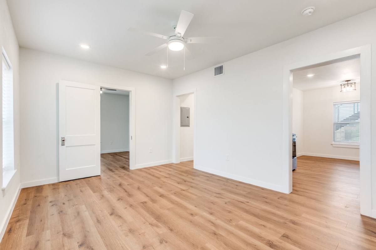 Apartment for rent at 920 McIlvaine, San Antonio, TX 78201