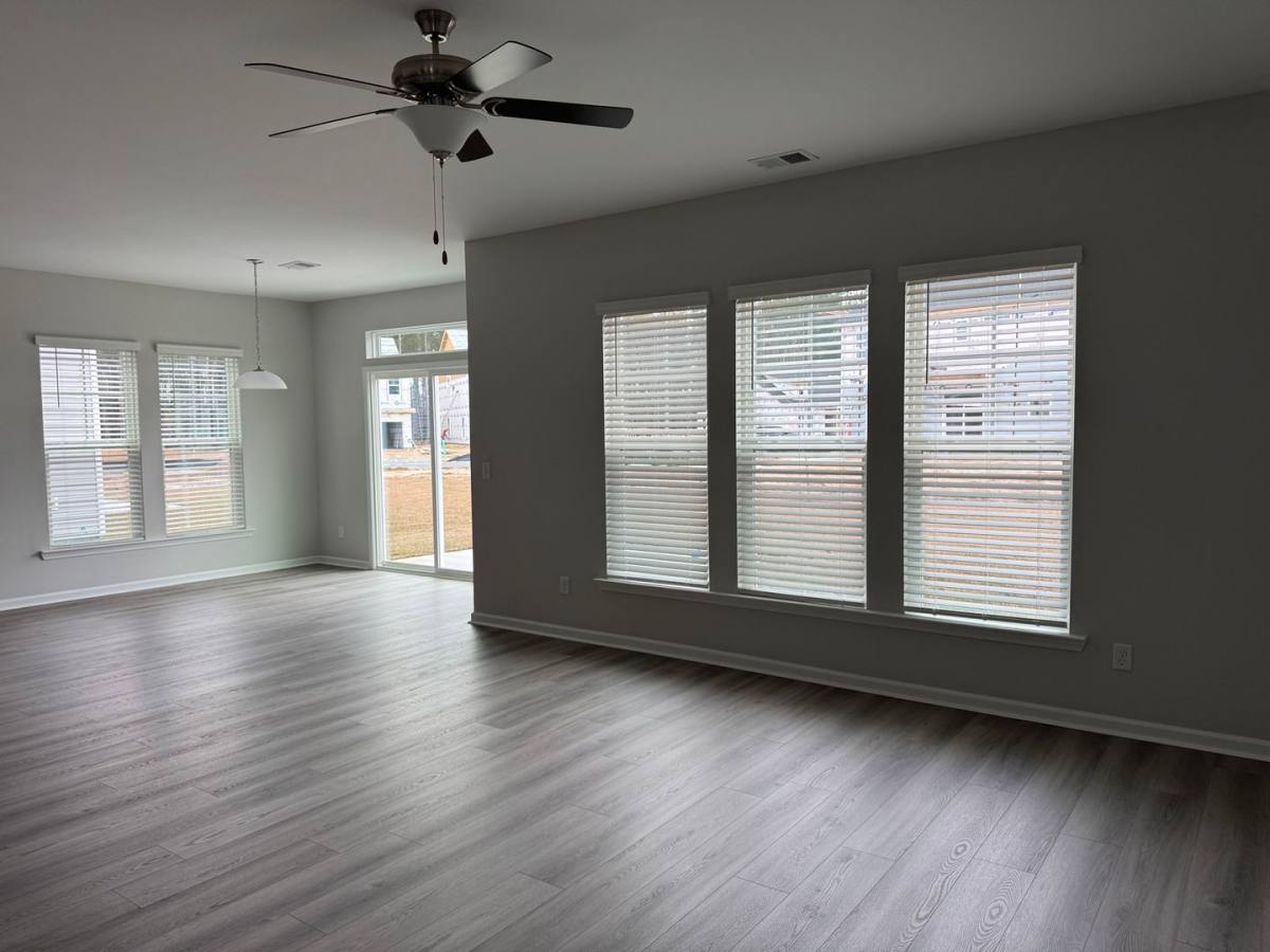 House for rent at 105 Fenway St, Port Wentworth, GA 31407