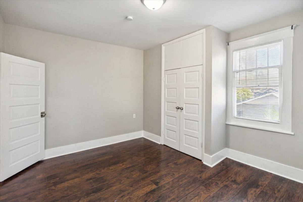 Apartment for rent at 1301 E 32nd St, Savannah, GA 31404
