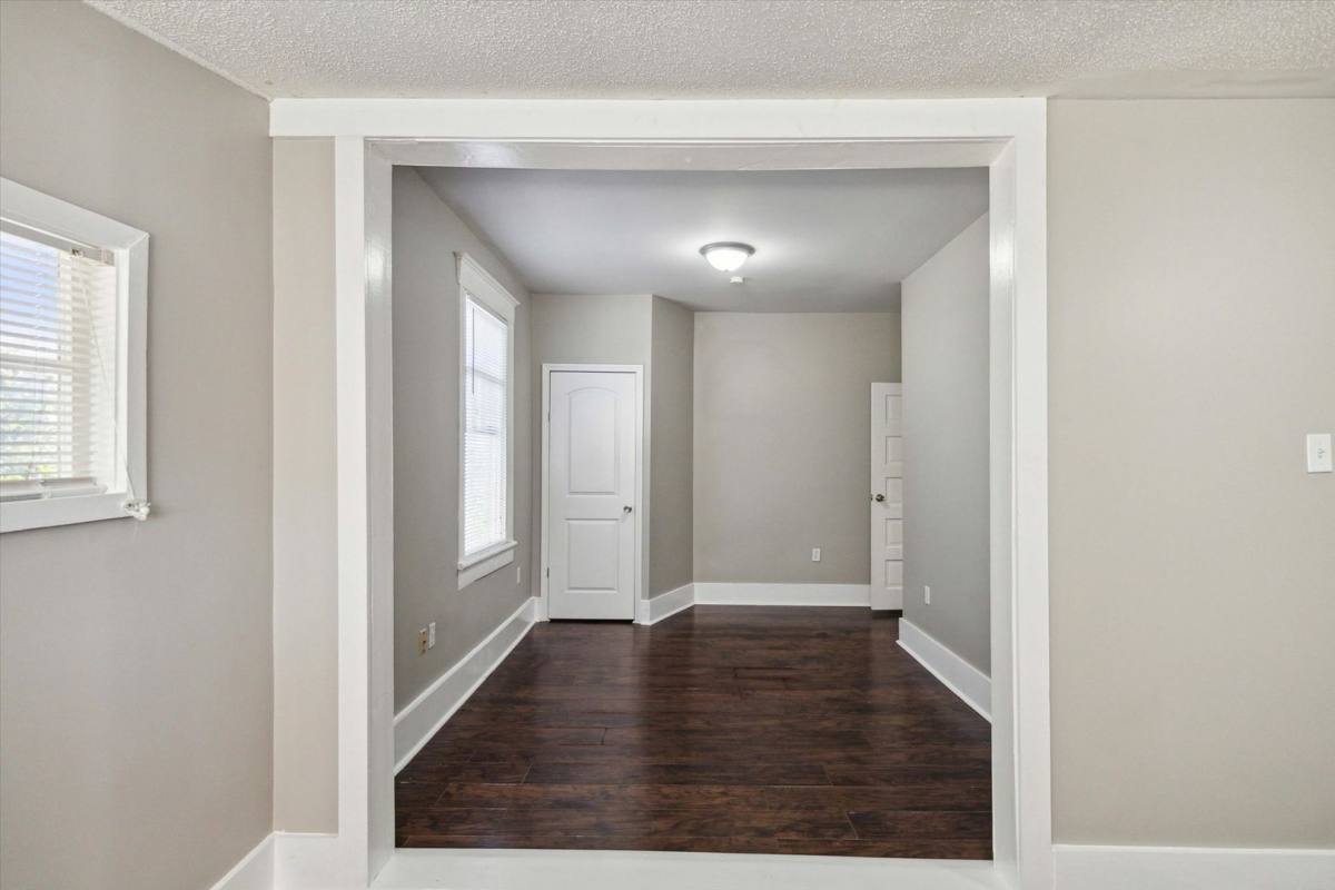 Apartment for rent at 1301 E 32nd St, Savannah, GA 31404