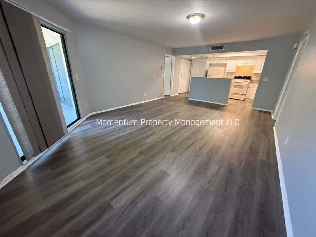 Apartment for rent at 198 N Fernwood, Clearwater, FL 33765