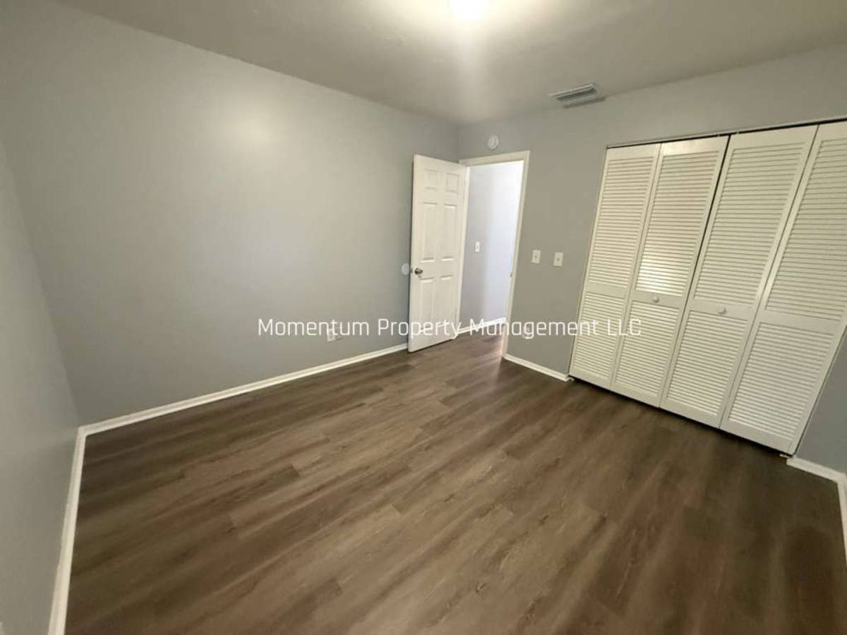 Apartment for rent at 198 N Fernwood, Clearwater, FL 33765