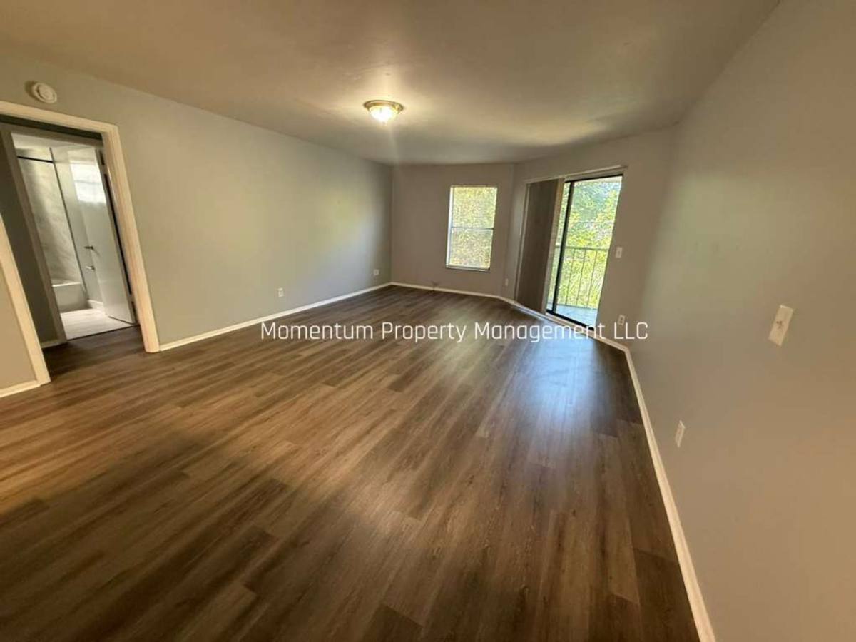 Apartment for rent at 198 N Fernwood, Clearwater, FL 33765