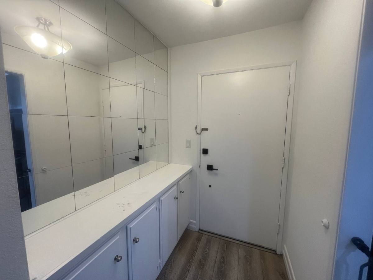 Apartment for rent at 278 N Wilshire C12, Anaheim, CA 92801