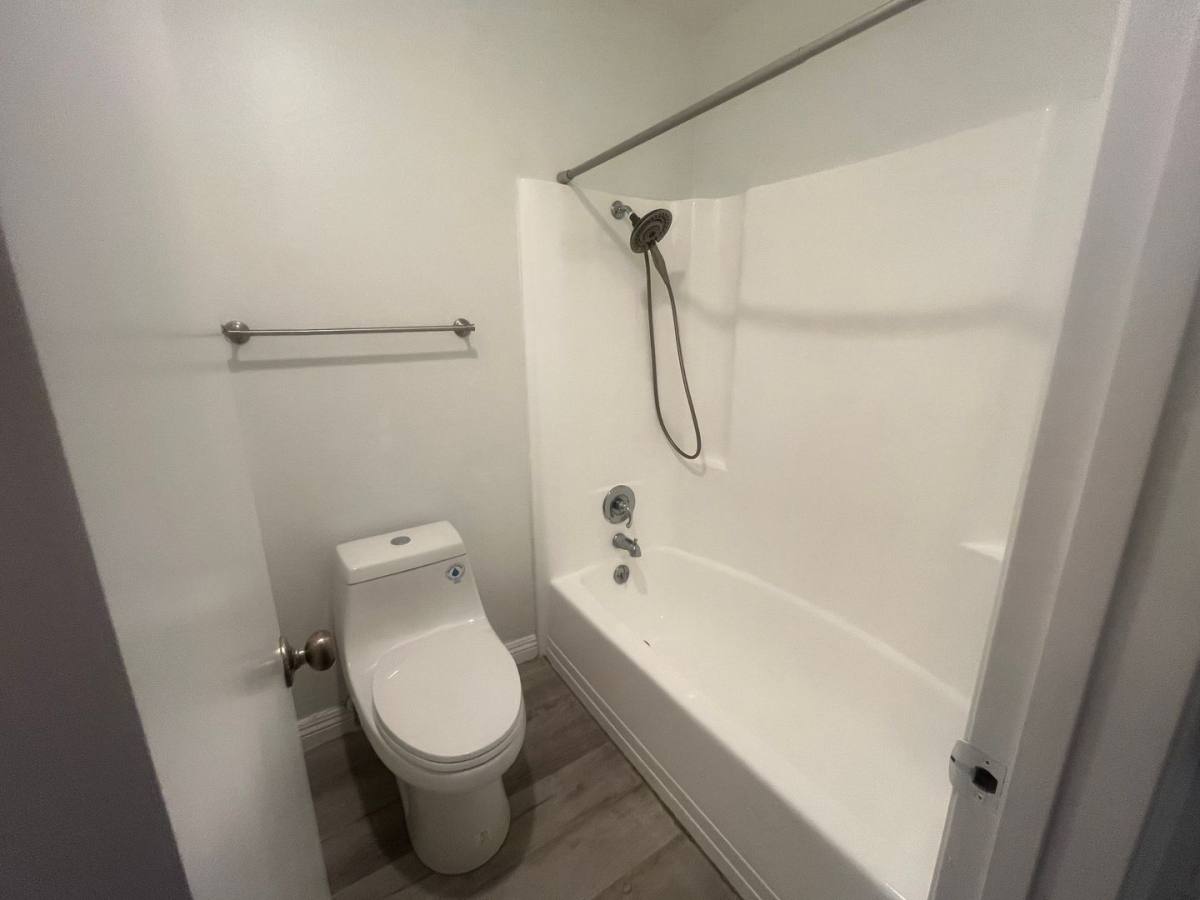 Apartment for rent at 278 N Wilshire C12, Anaheim, CA 92801