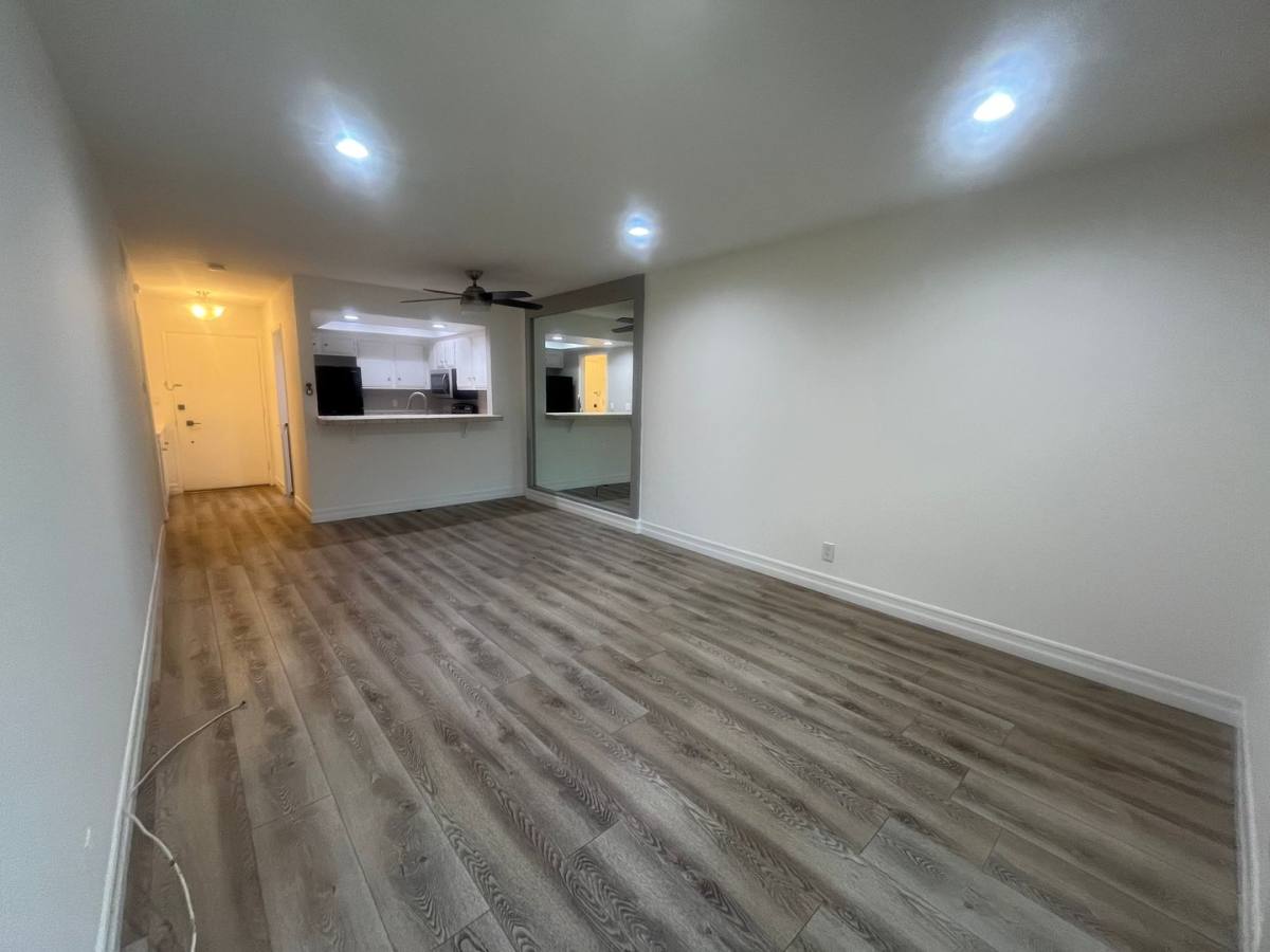 Apartment for rent at 278 N Wilshire C12, Anaheim, CA 92801