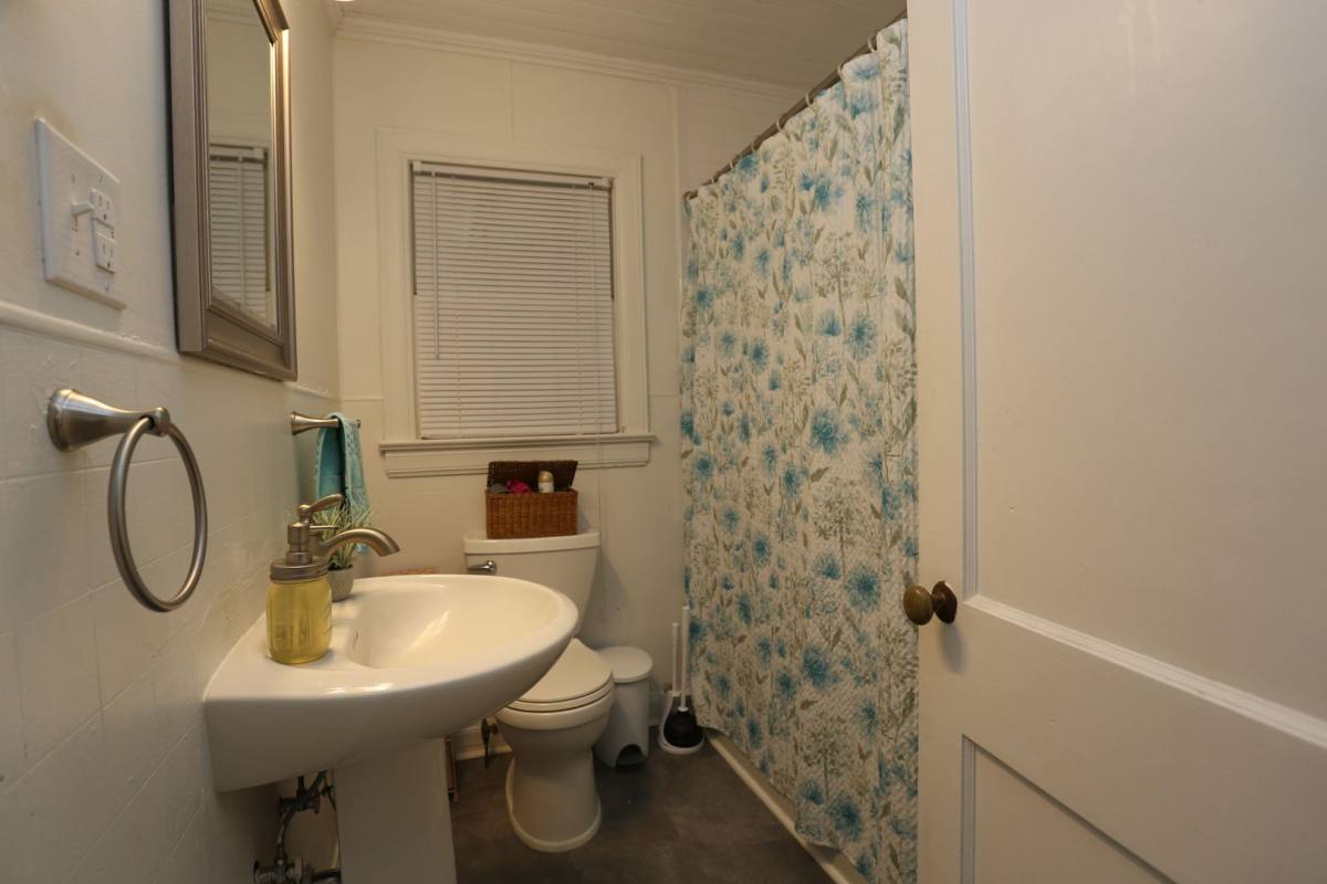House for rent at 206 E Grady St, Statesboro, GA 30458