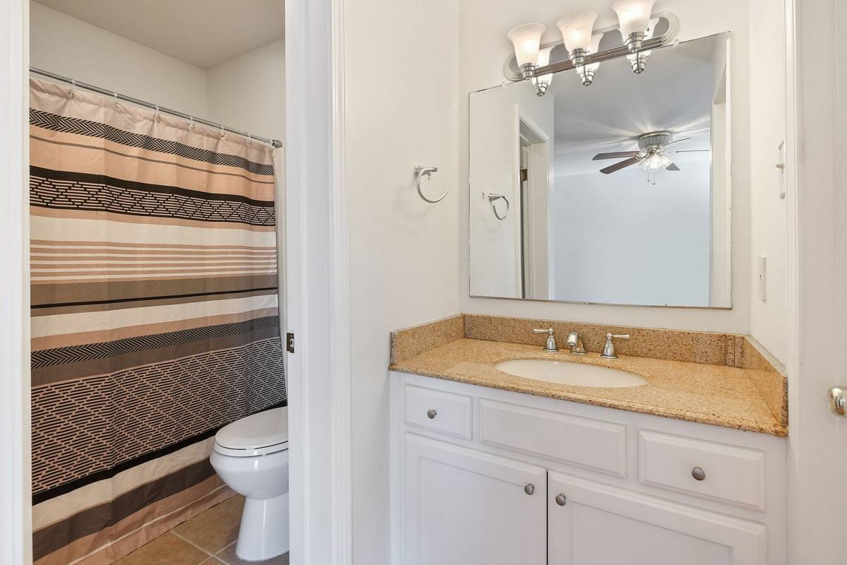 Townhouse for rent at 956 Ridgepoint Court, Baton Rouge, LA 70810