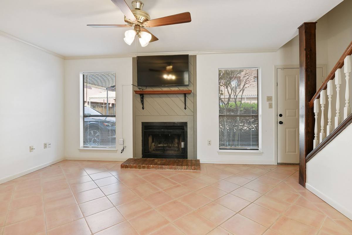 Townhouse for rent at 956 Ridgepoint Court, Baton Rouge, LA 70810