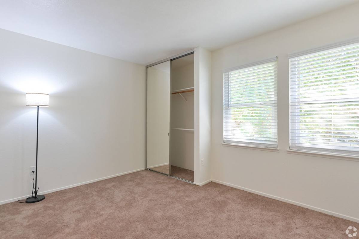 Townhouse for rent at 2300-2350 Corby Ave, Santa Rosa, CA 95407