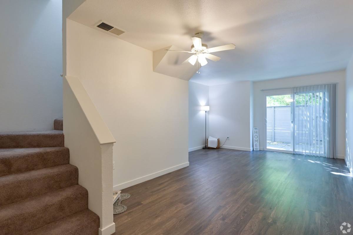 Townhouse for rent at 2300-2350 Corby Ave, Santa Rosa, CA 95407