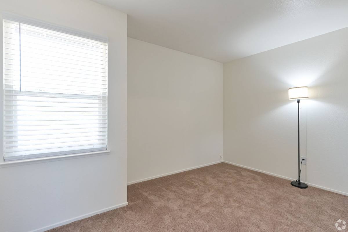 Townhouse for rent at 2300-2350 Corby Ave, Santa Rosa, CA 95407
