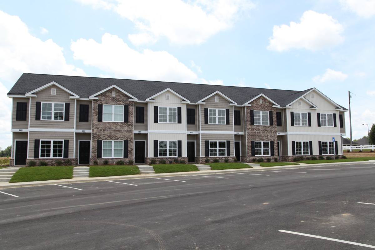 Apartment for rent at 142 Reserve Lane, Statesboro, GA 30458