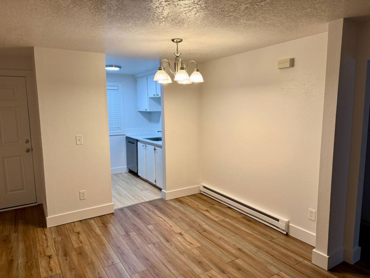 Condo for rent at 12642 NW Barnes Rd, Portland, OR 97229