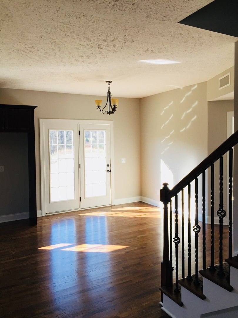 House for rent at 6582 Sunnywood Dr, Nashville, TN 37211
