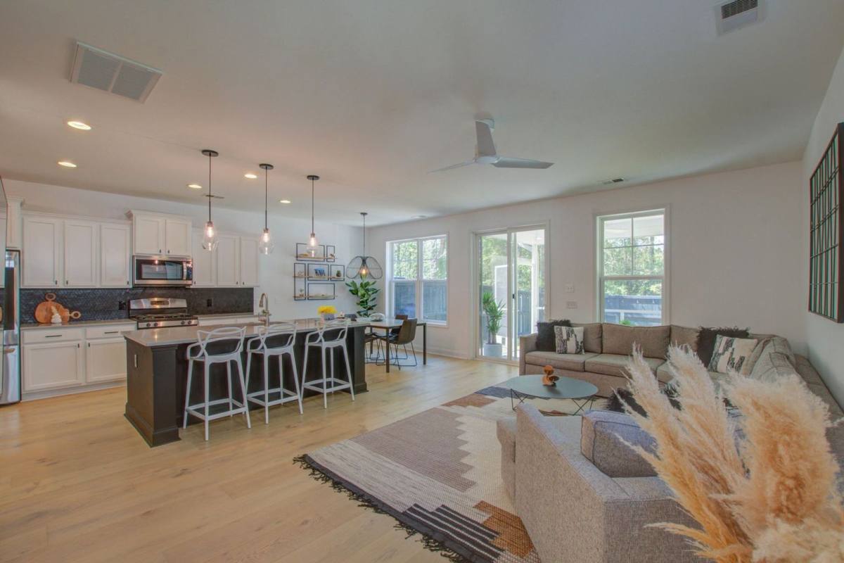 Townhouse for rent at 2137 Oyster Reef Lane, Mount Pleasant, SC 29466