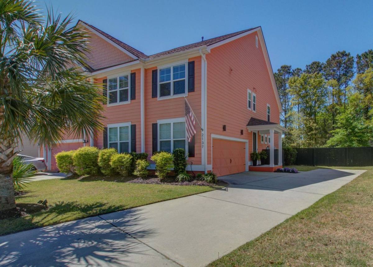 Townhouse for rent at 2137 Oyster Reef Lane, Mount Pleasant, SC 29466