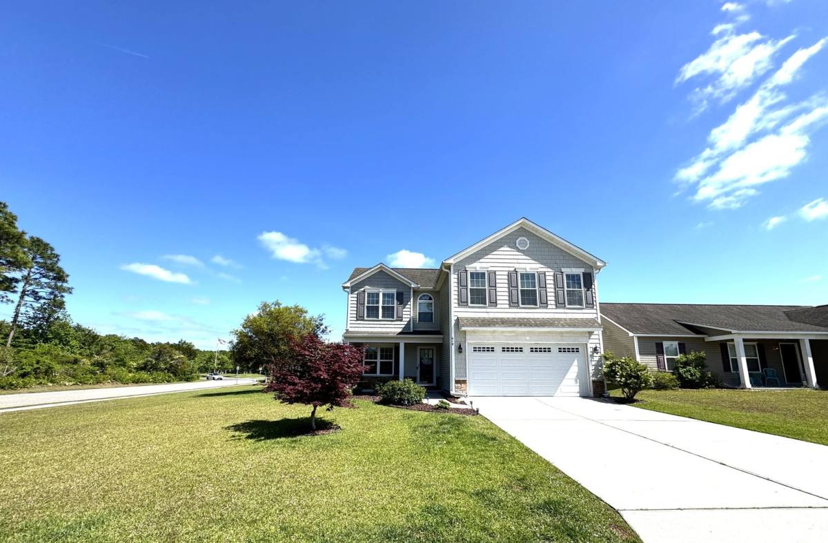 House for rent at 418 Amaryllis Lane, Holly Ridge, NC 28445