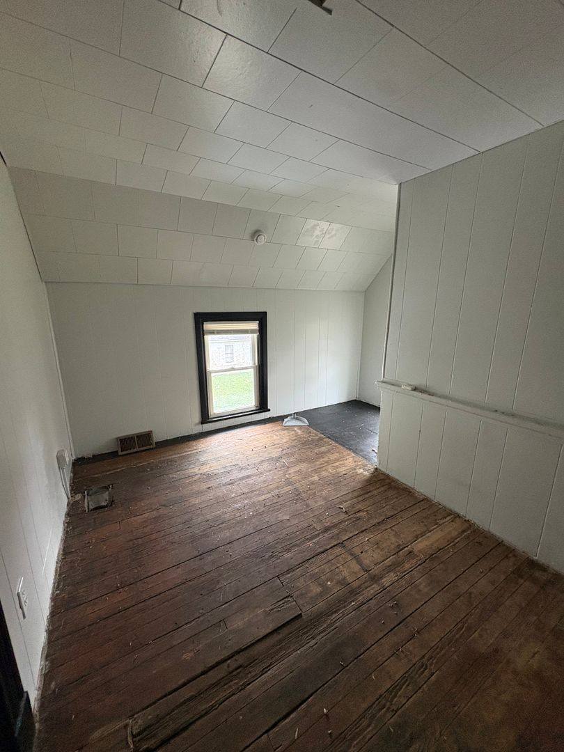 Apartment for rent at 629 Jay St, Rochester, NY 14611