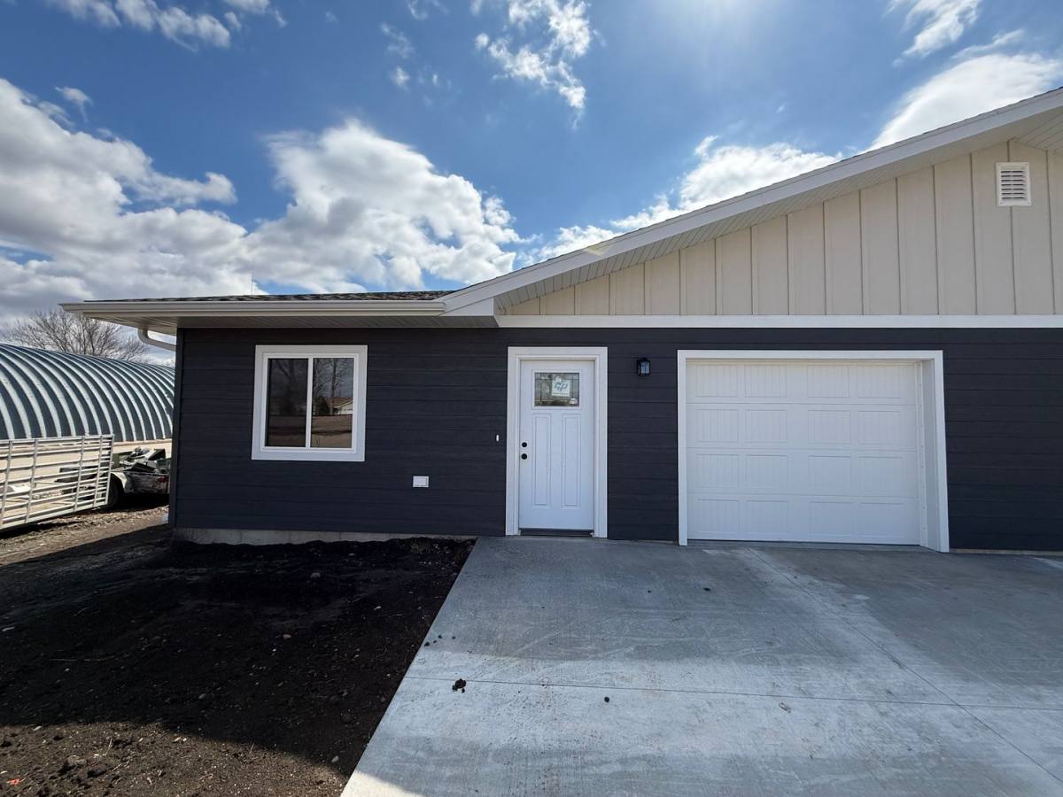 Apartment for rent at 115 118 4th St SW, Watertown, SD 57201