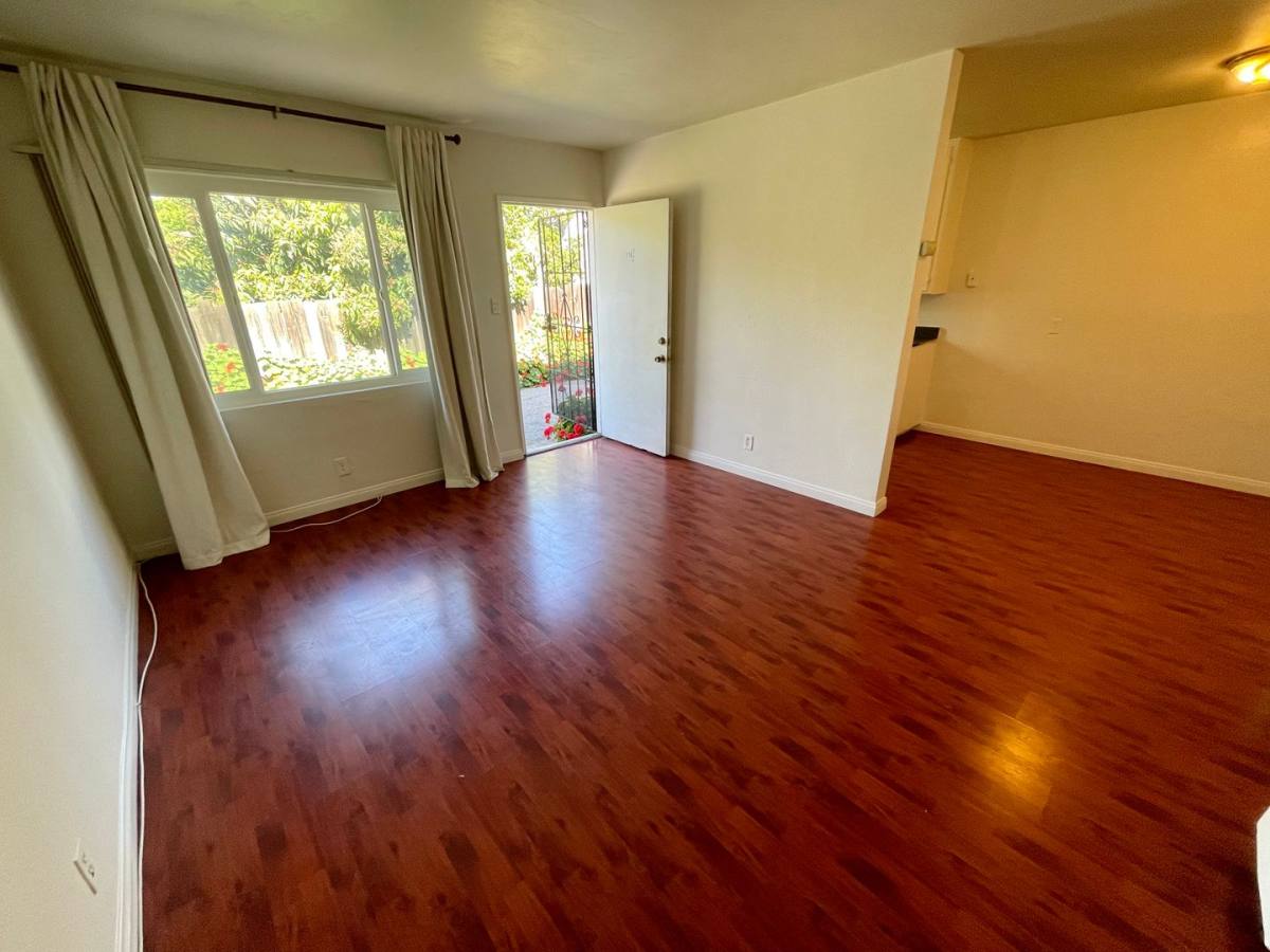Apartment for rent at 114-118 W 1st Ave, La Habra, CA 90631