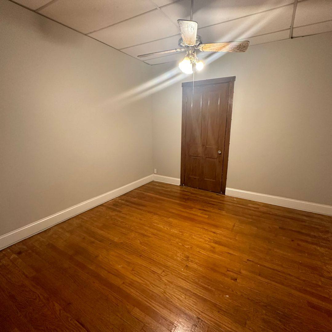 Apartment for rent at 4642 Farlin Ave, Saint Louis, MO 63118