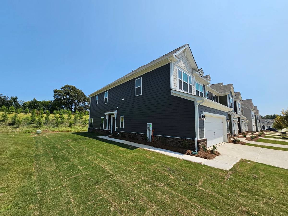 Townhouse for rent at 2839 Aubrey St, Monroe, NC 28110