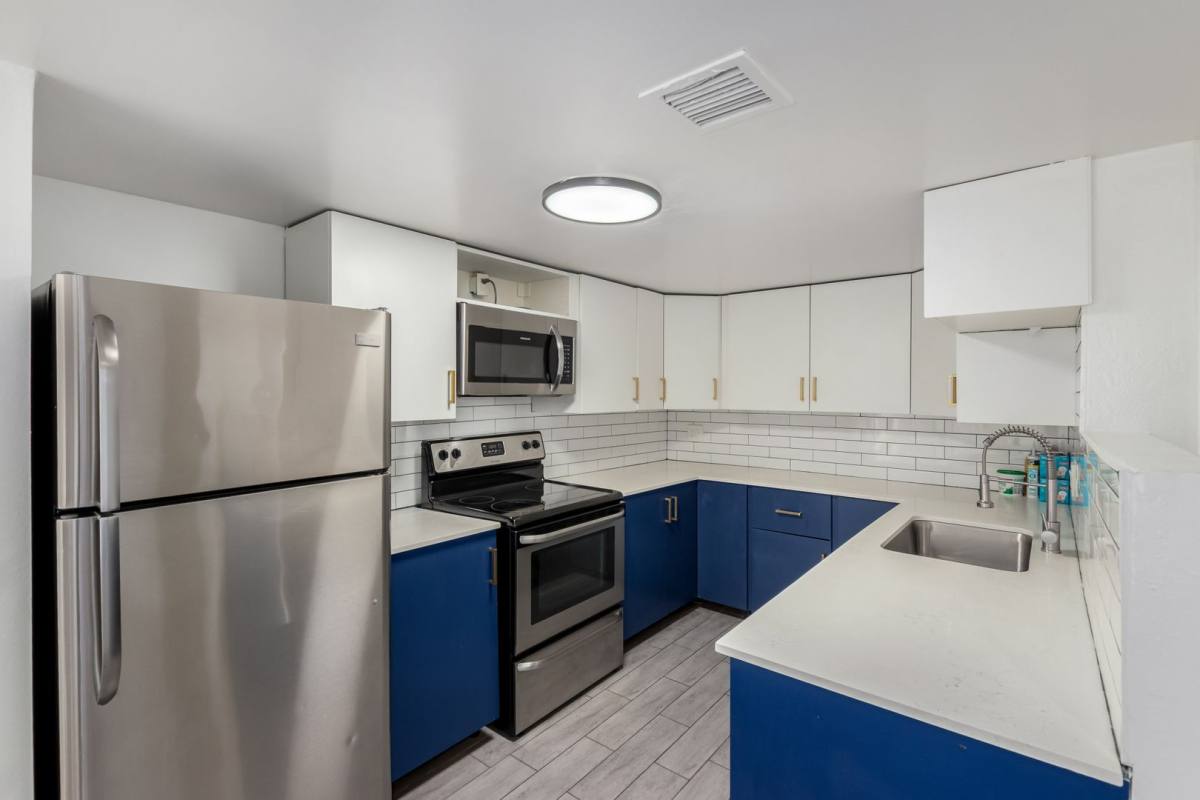 Apartment for rent at 1804 W Tuckey Lane, Phoenix, AZ 85015
