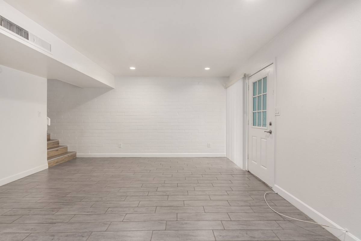 Apartment for rent at 1804 W Tuckey Lane, Phoenix, AZ 85015