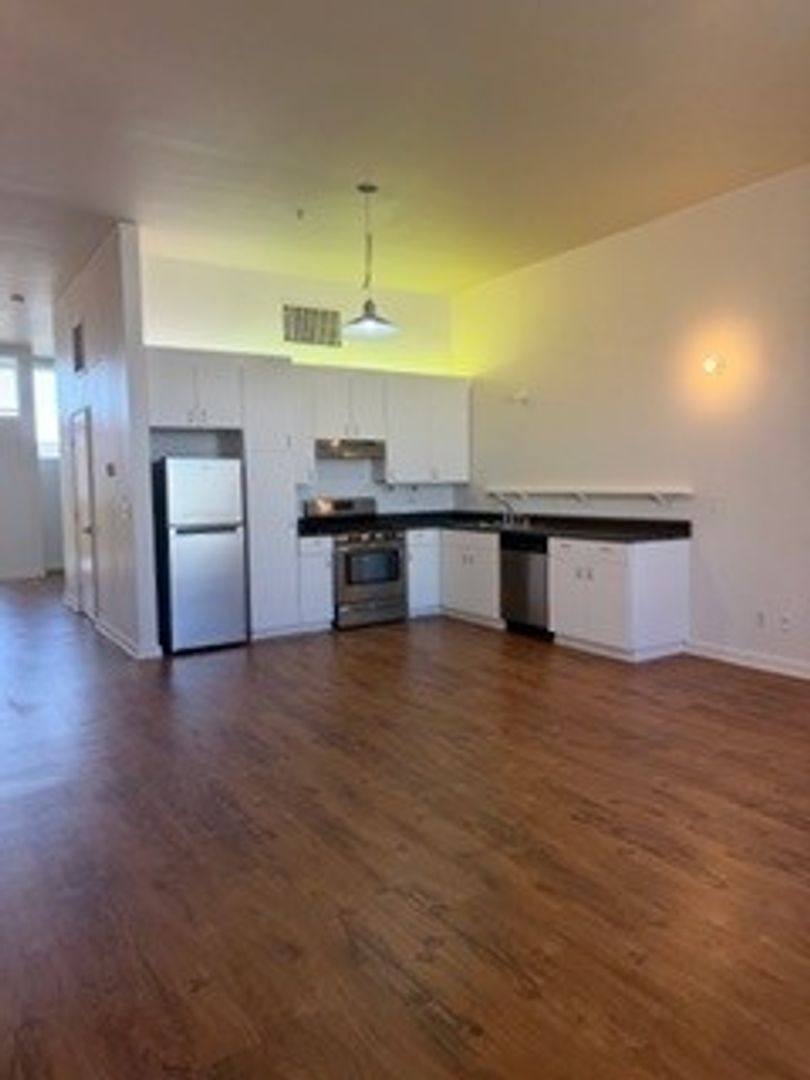Apartment for rent at 260 W Birch St, Brea, CA 92821