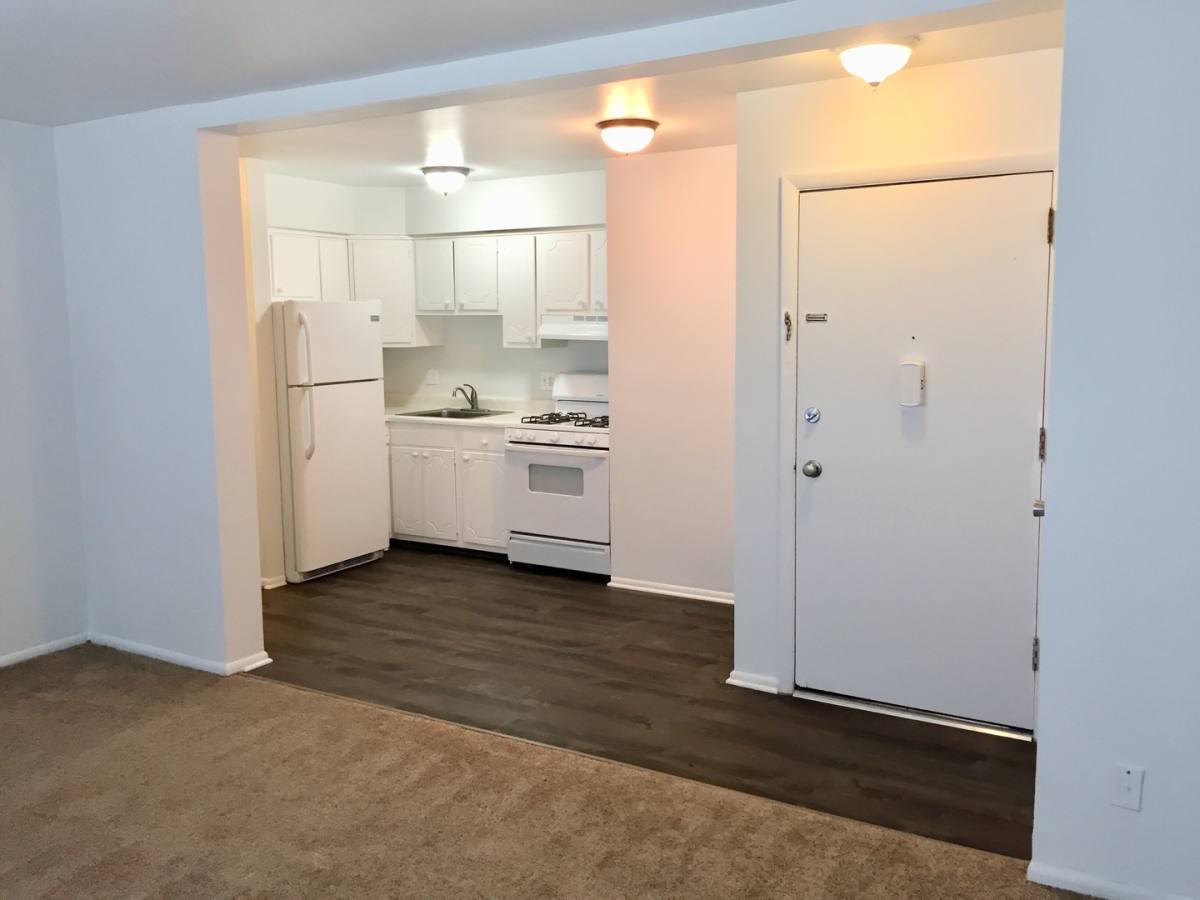 Apartment for rent at 1573 S Congress St, Ypsilanti, MI 48197