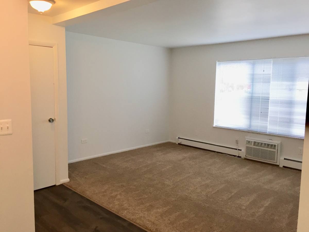 Apartment for rent at 1573 S Congress St, Ypsilanti, MI 48197