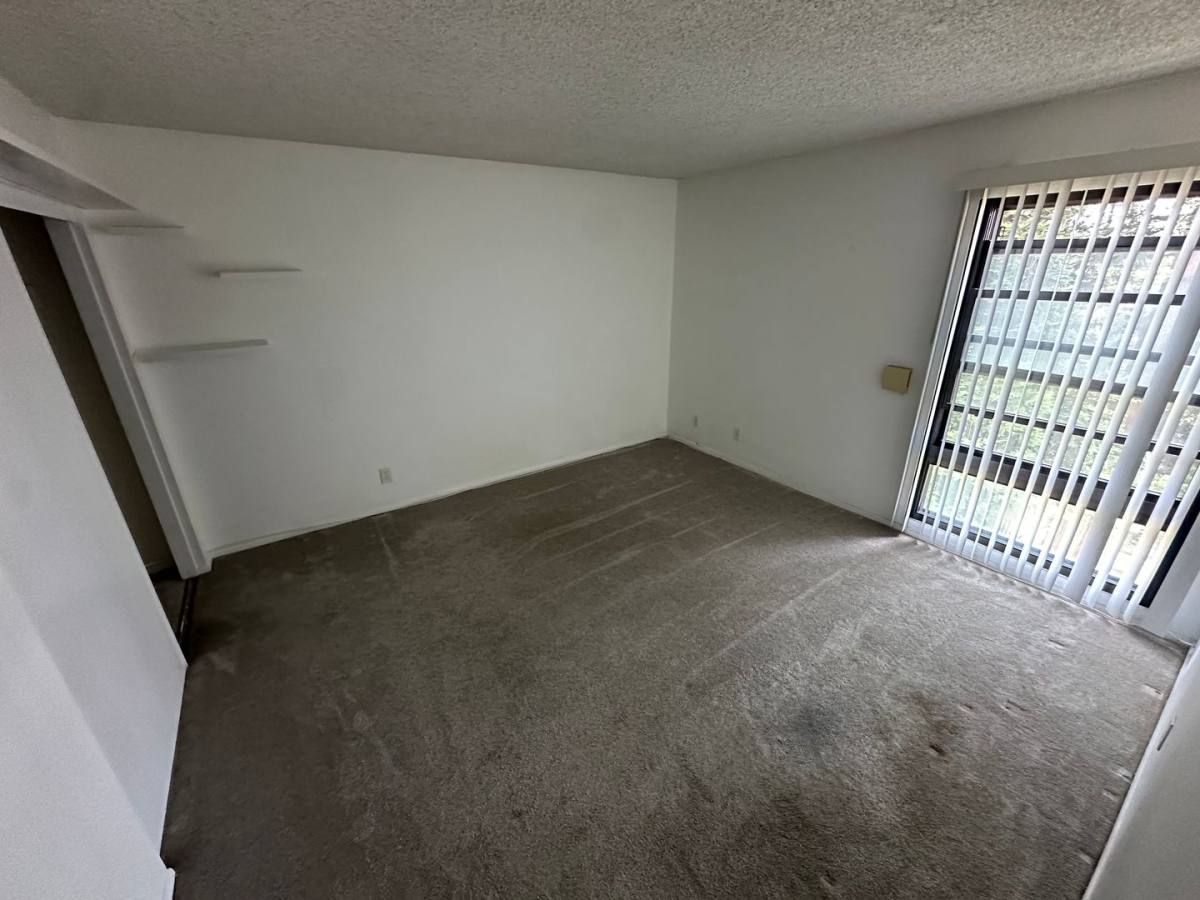 Apartment for rent at 7742 Redlands, Playa Del Rey, CA 90293