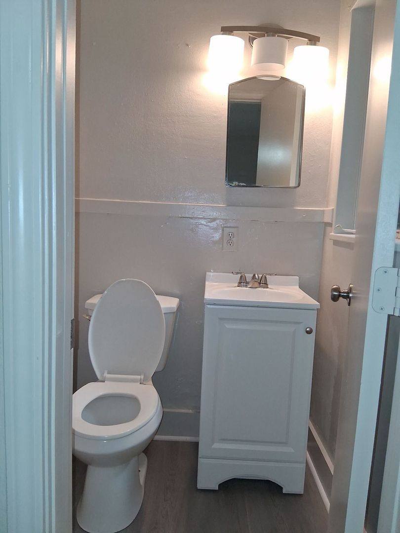 House for rent at 3122 Oak Forest Dr, Jackson, MS 39212