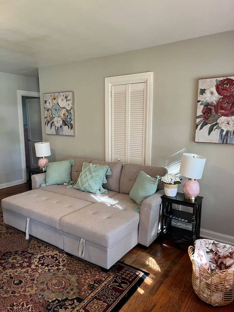 House for rent at 1104 N Duval St, Tallahassee, FL 32303