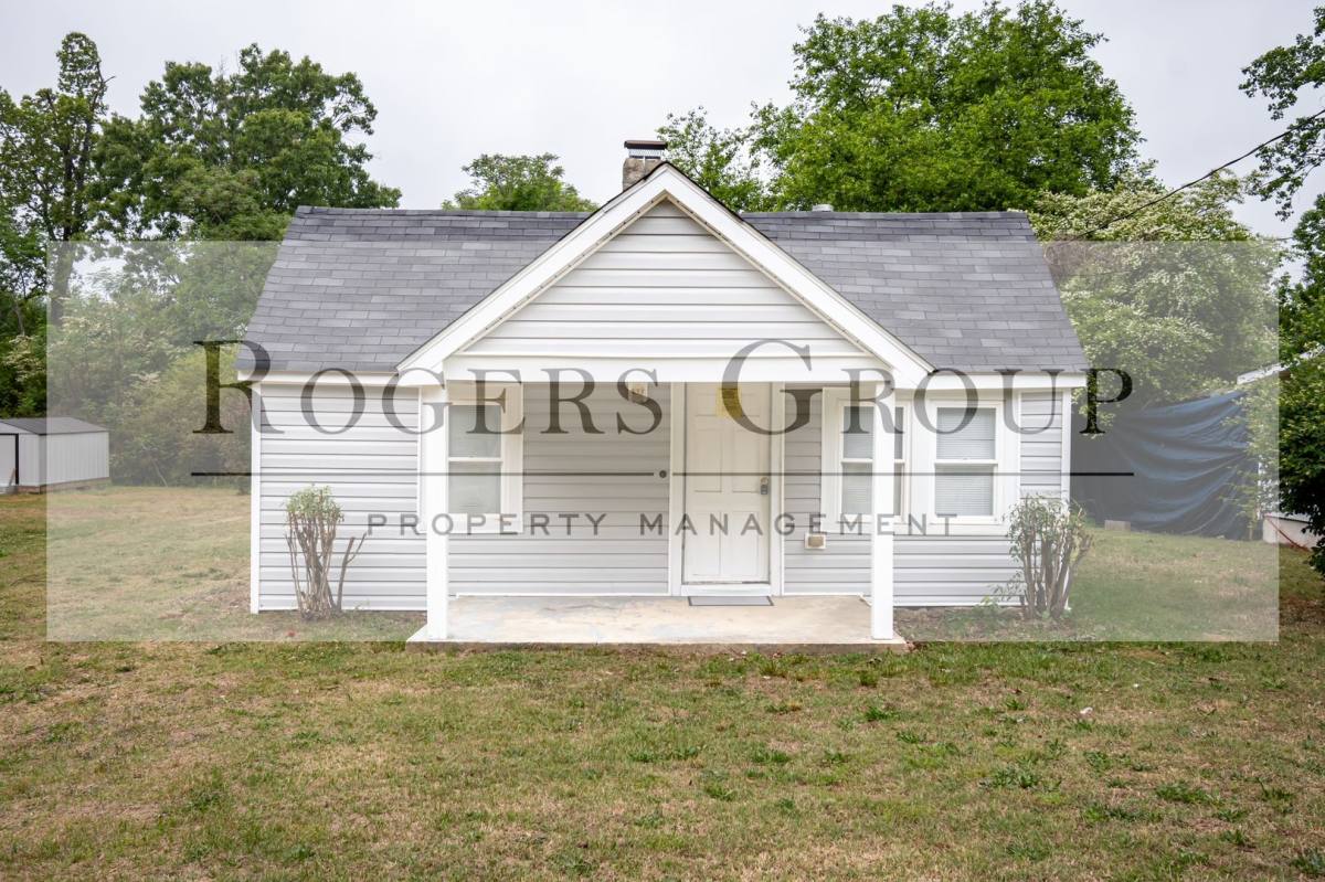 House for rent at 2008 Julia Ave, Henderson, NC 27536
