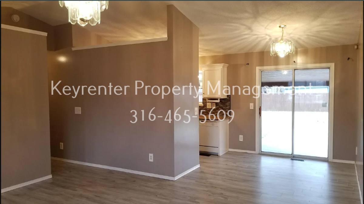 House for rent at 3202 W Sunnybrook St, Wichita, KS 67217