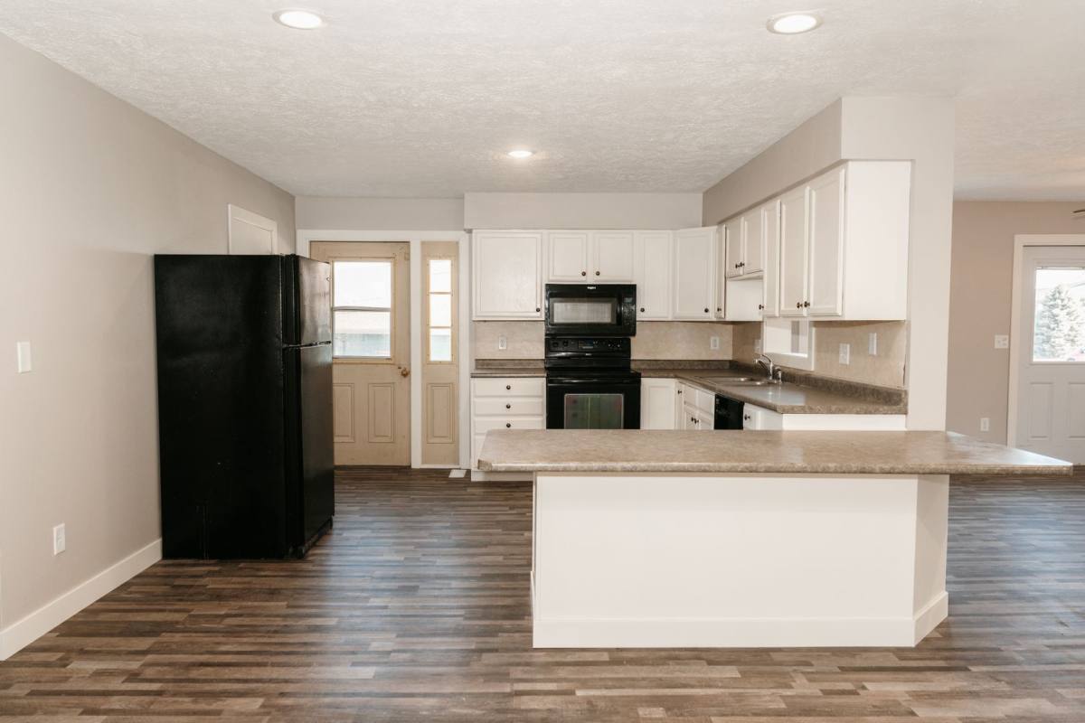 Apartment for rent at 1005 N 4th St, Marshall, MN 56258