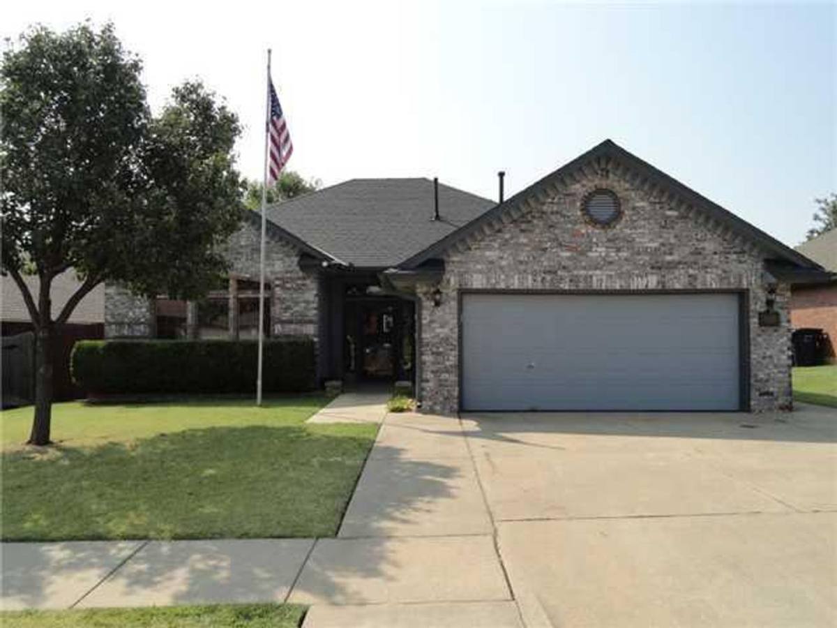 House for rent at 1112 SW 132nd Place, Oklahoma City, OK 73170
