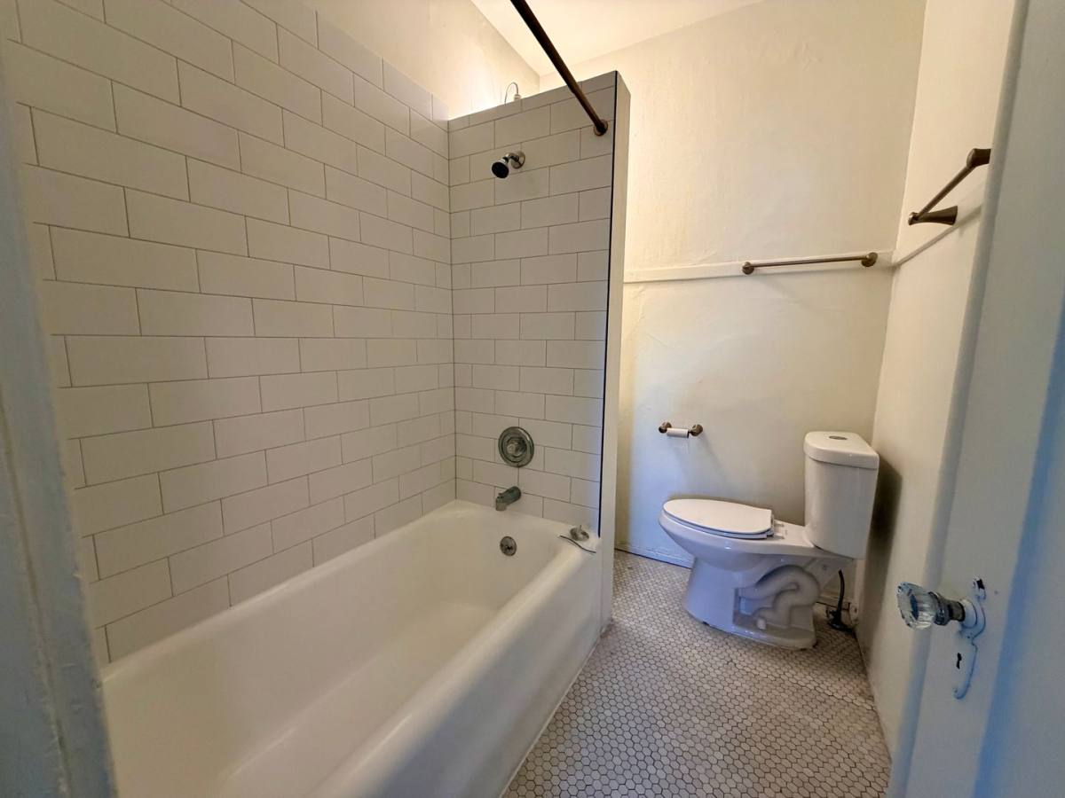 Apartment for rent at 5234 University Way NE, Seattle, WA 98105