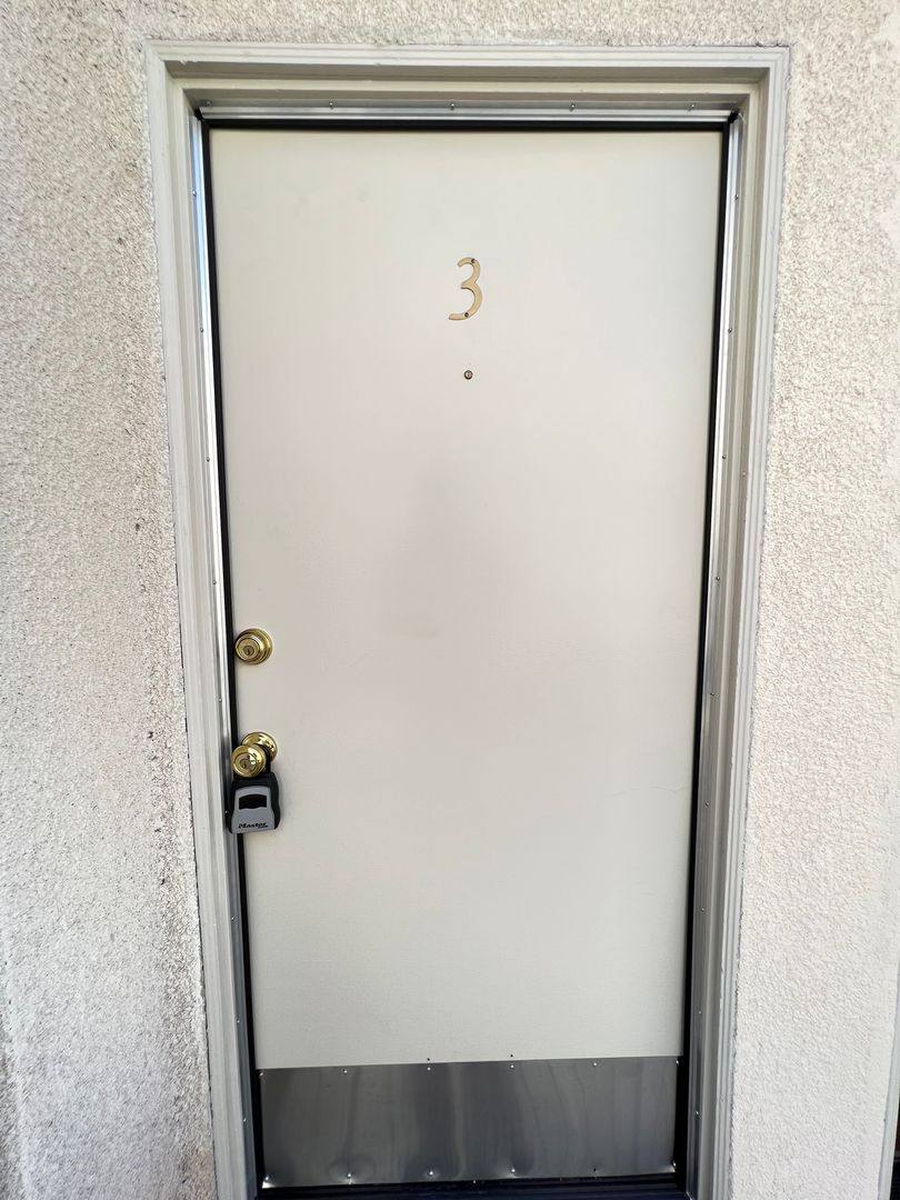 7259 Baird Ave, Reseda, CA 91335 - Apartment for Rent - Image 8