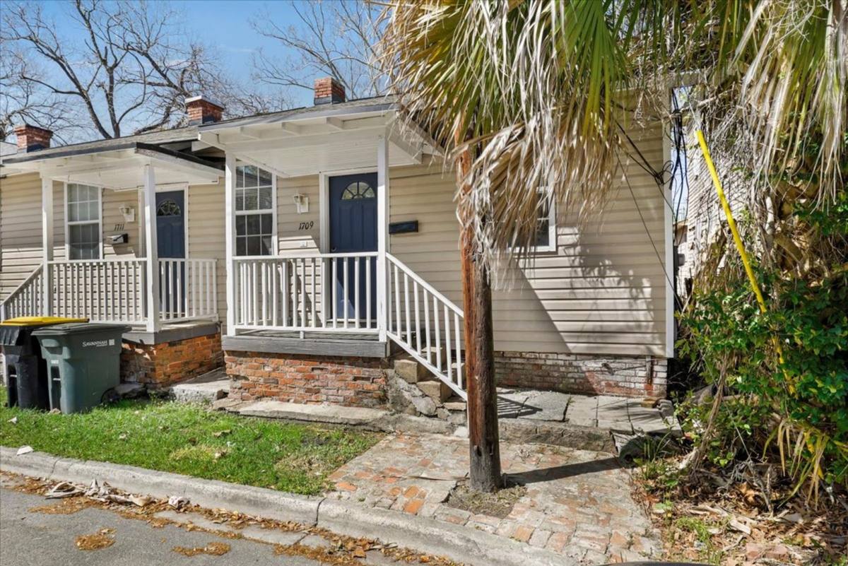 Apartment for rent at 1709 Legrand St, Savannah, GA 31404