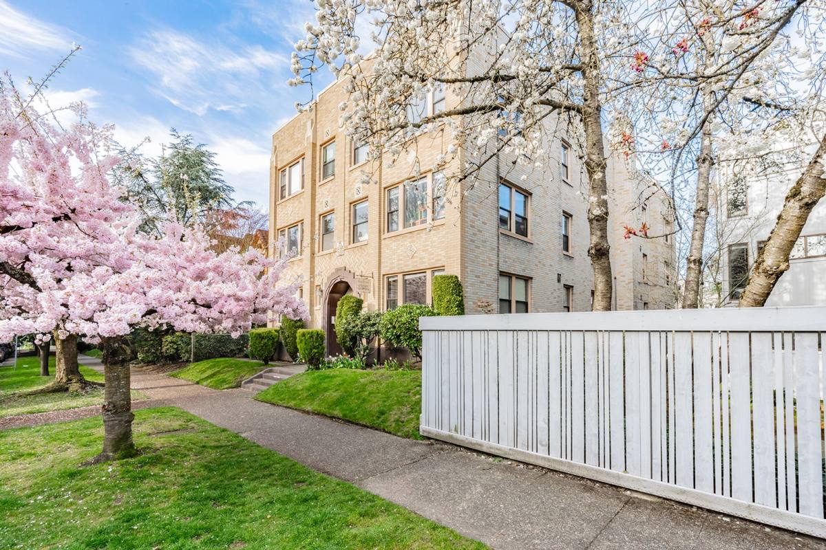 Apartment for rent at 1133 17th Ave, Seattle, WA 98122