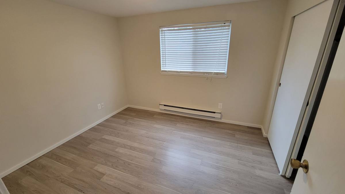 Apartment for rent at 322 9th Ave SE, Puyallup, WA 98372