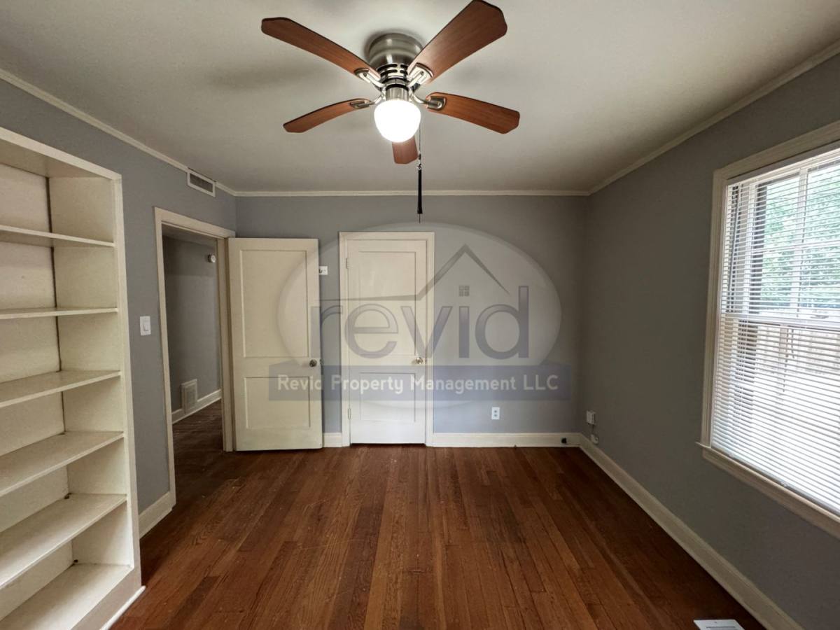 House for rent at 705 S Graham St, Memphis, TN 38111