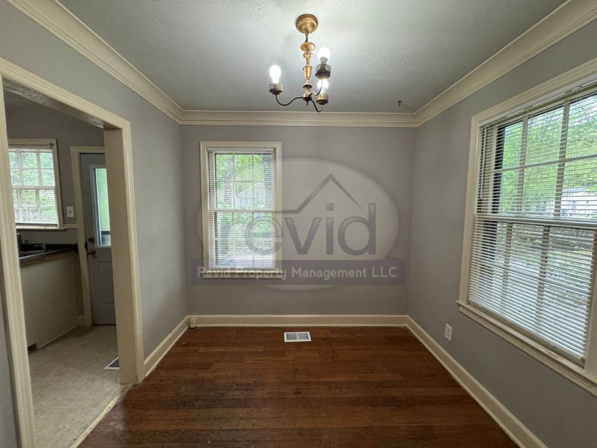 House for rent at 705 S Graham St, Memphis, TN 38111
