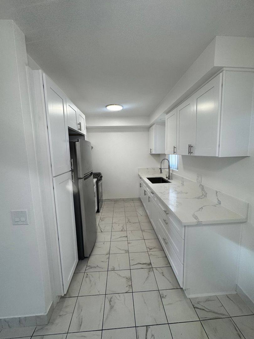 Apartment for rent at 2250-2260 Kenrich Court, La Habra, CA 90631